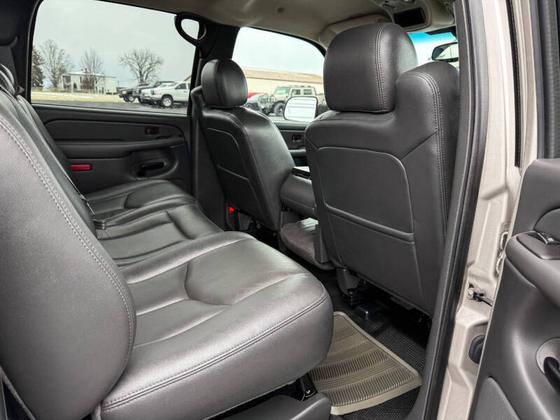 2004 GMC Sierra 3500 SLT