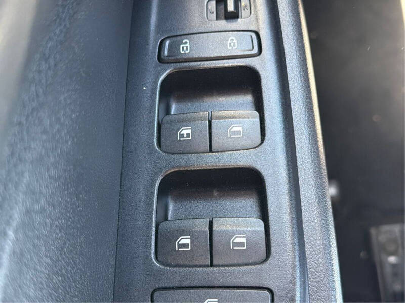 2024 Hyundai Venue SE