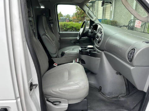 2006 Ford E-Series E-350 SD XL