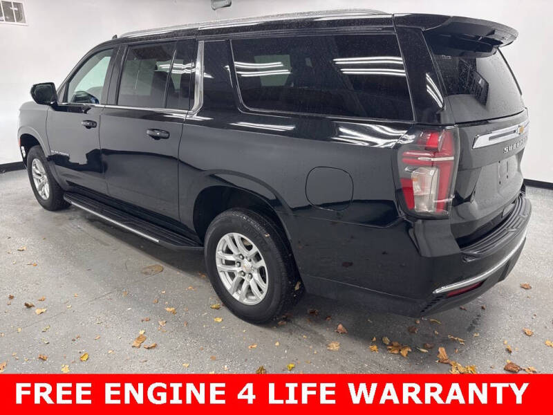 2024 Chevrolet Suburban LT