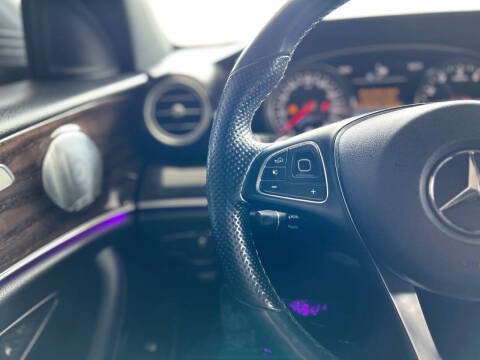 2017 Mercedes-Benz E-Class E 300 4MATIC