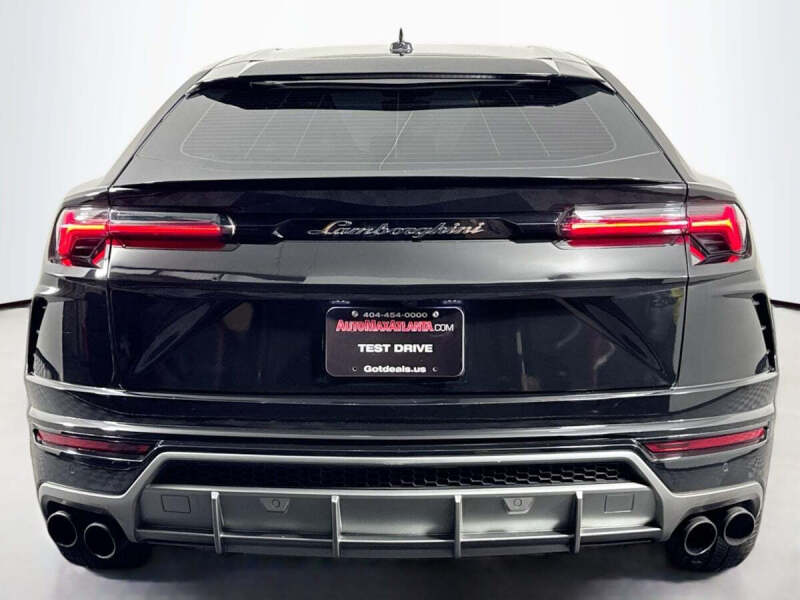 2020 Lamborghini Urus