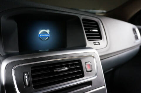 2013 Volvo S60 T5 Premier Plus