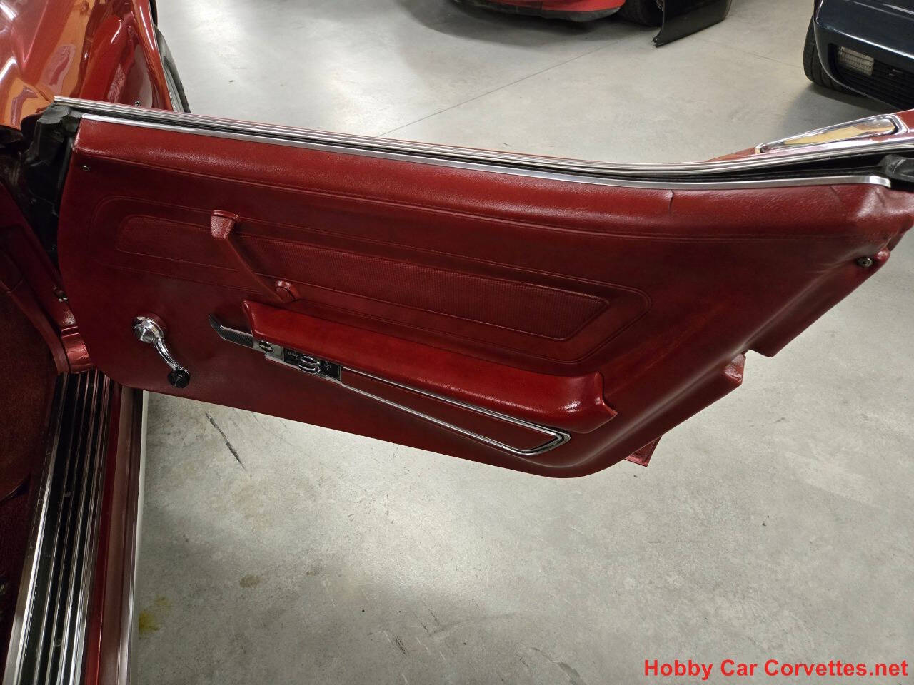 1975 Chevrolet Corvette 35