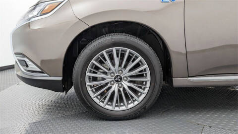 2022 Mitsubishi Outlander PHEV GT