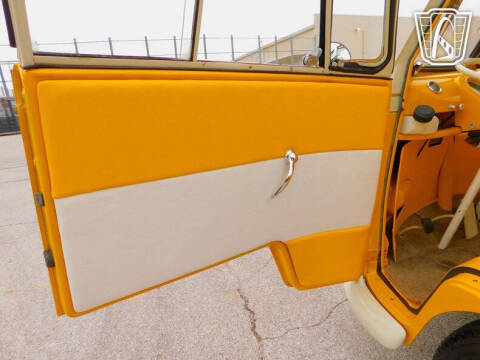 1975 Volkswagen Type 2