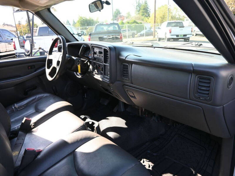 2007 Chevrolet Silverado 3500 CC Classic