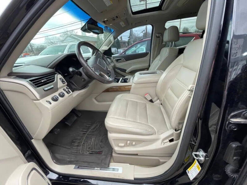 2017 GMC Yukon XL Denali