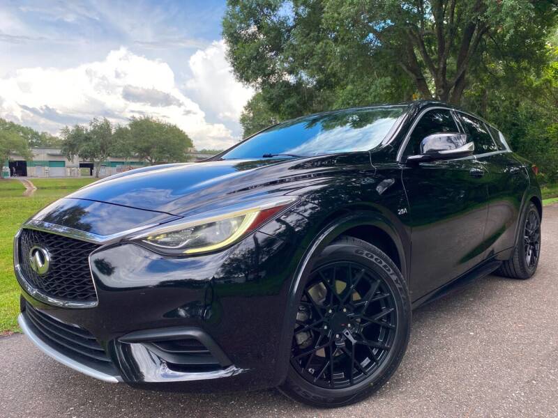 2017 Infiniti QX30 for sale at Powerhouse Automotive in Tampa FL