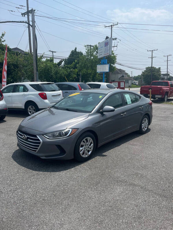 2017 Hyundai Elantra SE