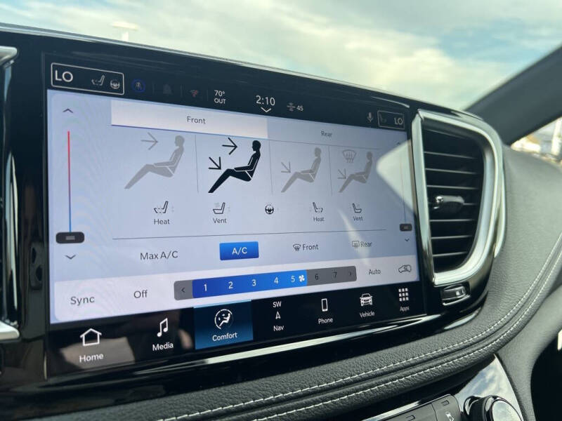 2026 Chrysler Pacifica Limited