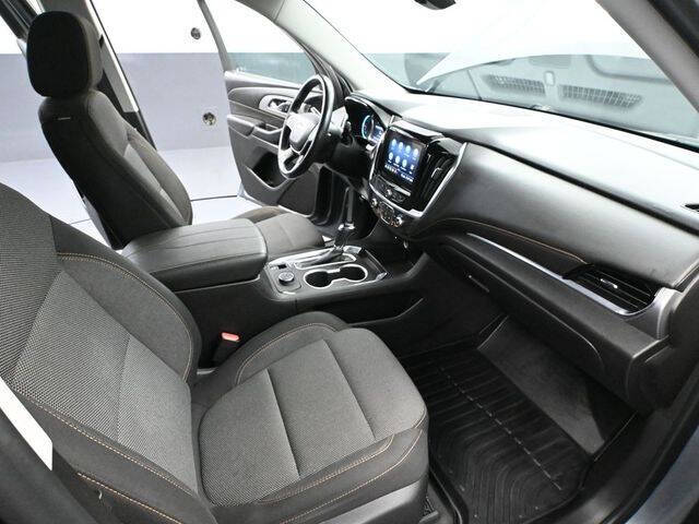 2020 Chevrolet Traverse LT Cloth