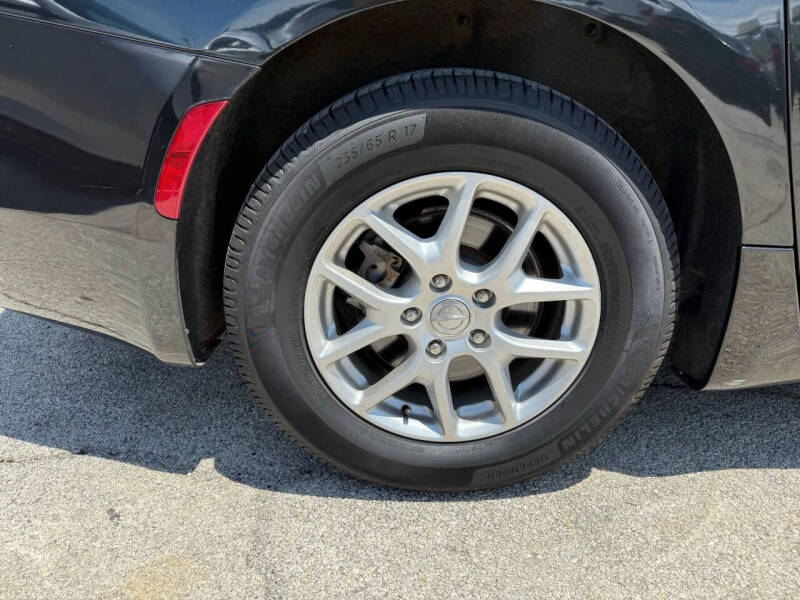 2020 Chrysler Voyager LX