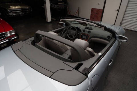 2004 Mercedes-Benz SL-Class SL 500