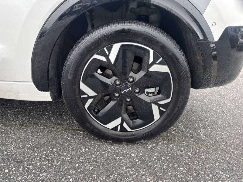 2023 Kia Niro EV Wave