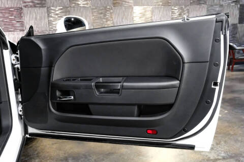 2013 Dodge Challenger SRT8 Core