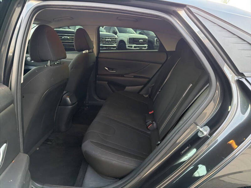 2023 Hyundai Elantra