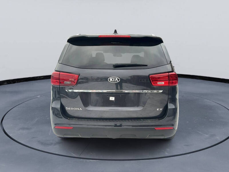 2019 Kia Sedona EX