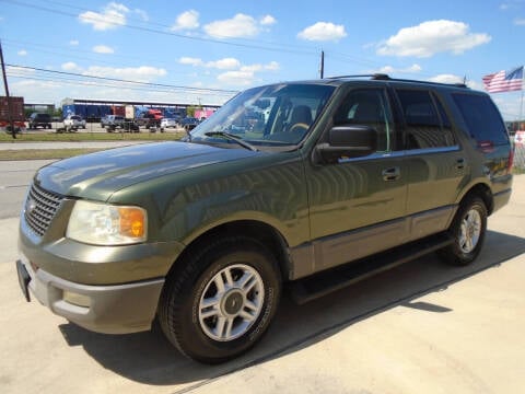 2003 Ford Expedition for sale at TEXAS HOBBY AUTO SALES in Houston TX