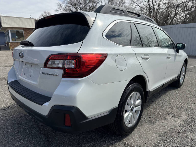 2018 Subaru Outback 2.5i Premium