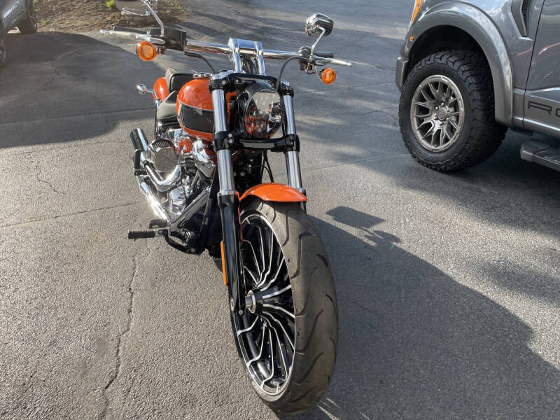 2023 Harley-Davidson SOFTAIL BREAKOUT