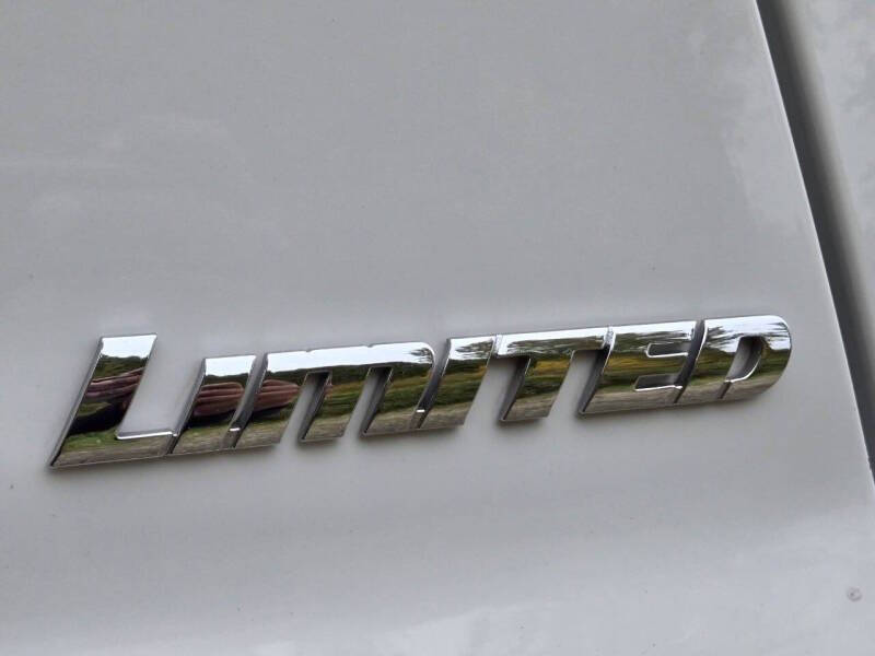 2013 Toyota Sequoia Limited