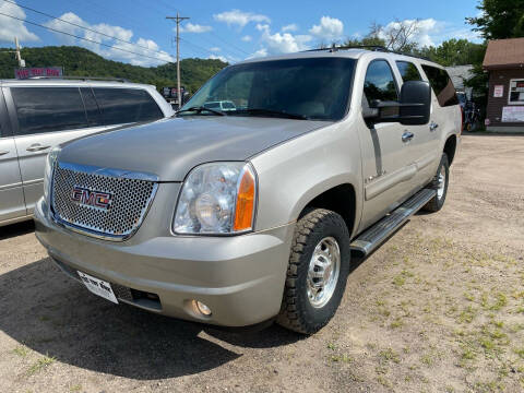 2007 GMC Yukon XL for sale at Toy Box Auto Sales LLC in La Crosse WI