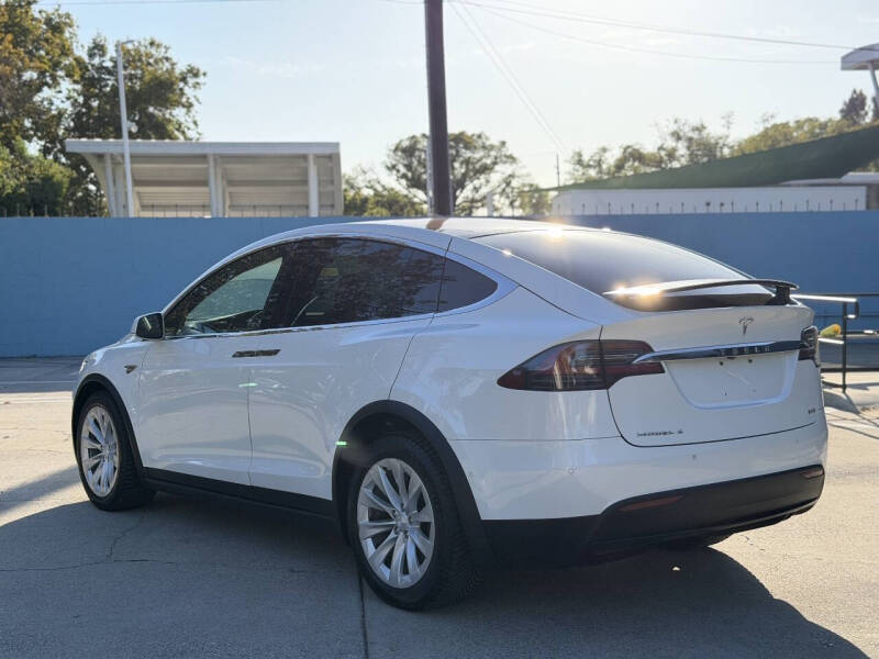 2016 Tesla Model X 90D