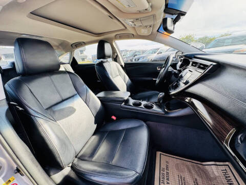 2014 Toyota Avalon XLE