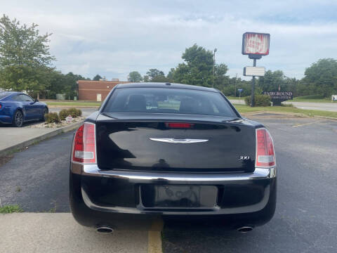 2012 Chrysler 300 Limited