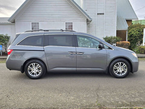 2011 Honda Odyssey EX-L w/DVD