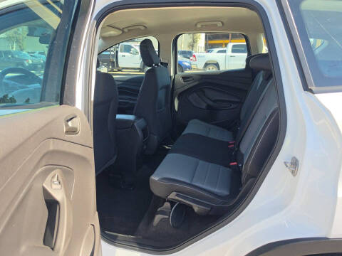 2019 Ford Escape S