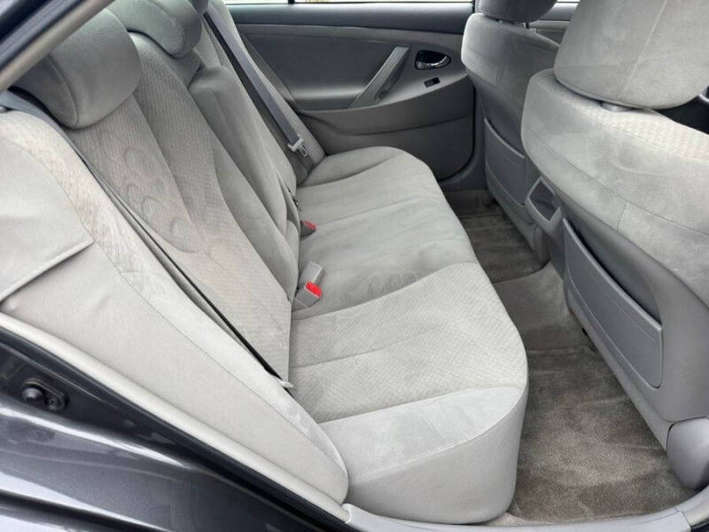 2009 Toyota Camry LE