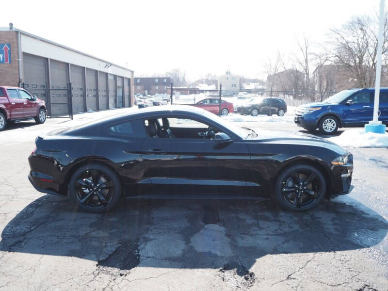 2021 Ford Mustang
