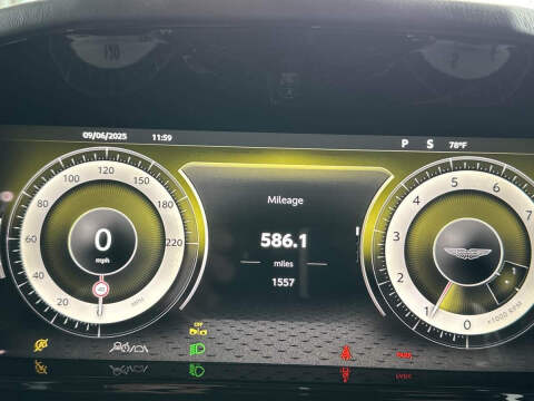 2025 Aston Martin Vantage