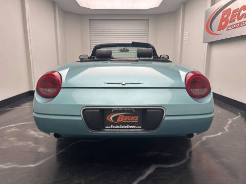 2002 Ford Thunderbird Deluxe