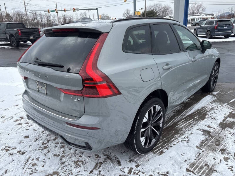 2026 Volvo XC60 T8 Plus