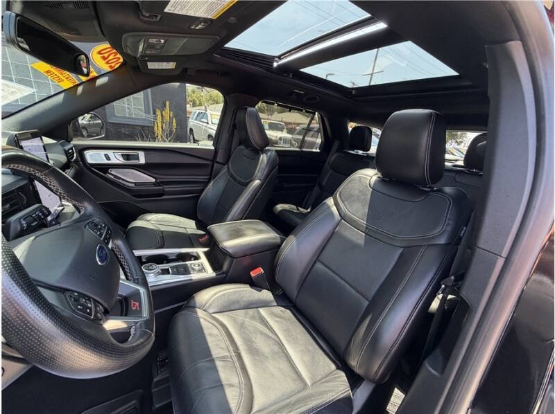 2020 Ford Explorer ST