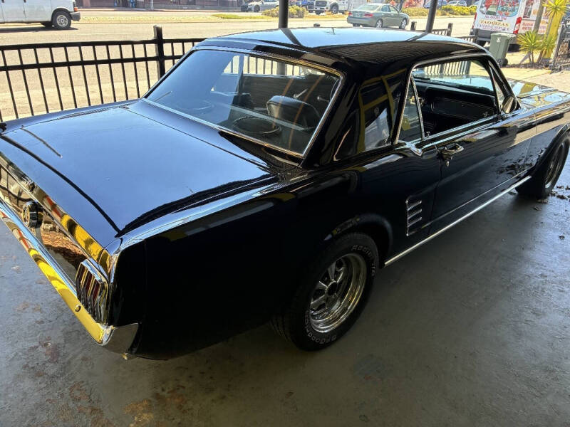 1966 Ford Mustang
