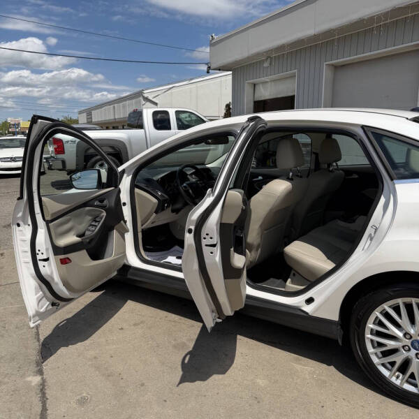 2012 Ford Focus SEL