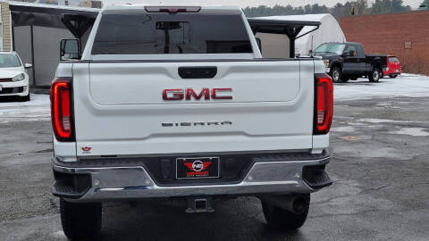 2022 GMC Sierra 2500HD SLT