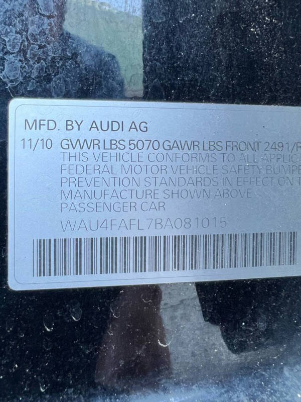 2011 Audi A4 2.0T quattro Avant Prestige