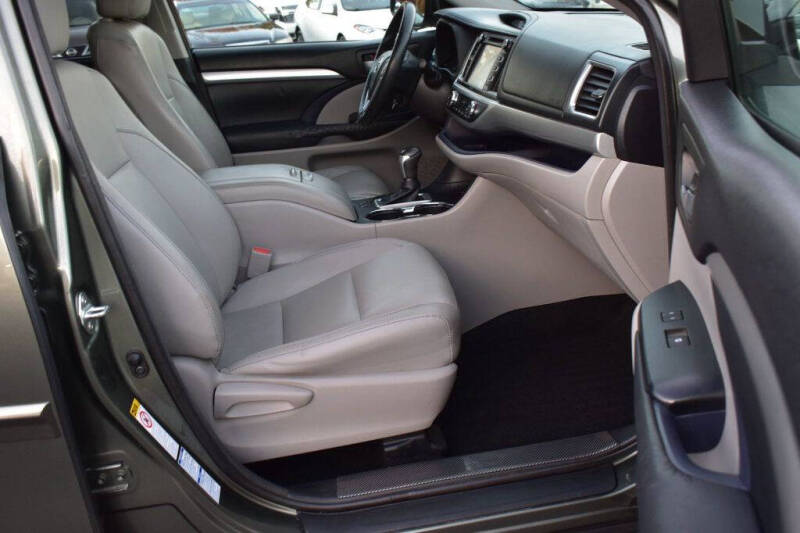 2014 Toyota Highlander XLE