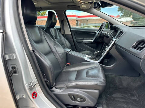 2014 Volvo S60 T5 Premier Plus