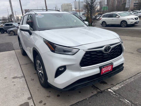 2022 Toyota Highlander XLE