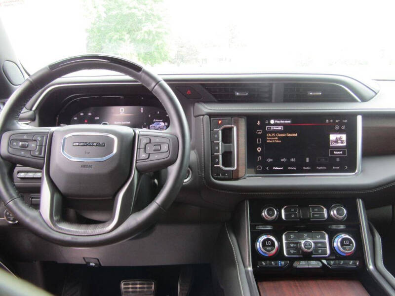 2024 GMC Yukon Denali Ultimate