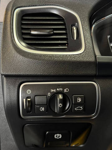 2016 Volvo V60 T5 Drive-E Premier