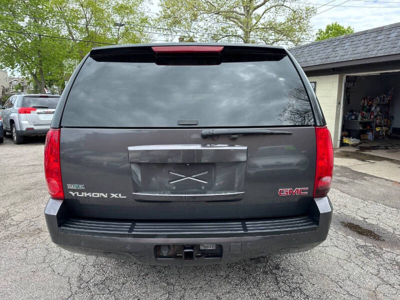 2010 GMC Yukon XL SLT