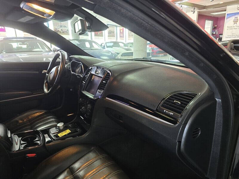 2021 Chrysler 300 S V6