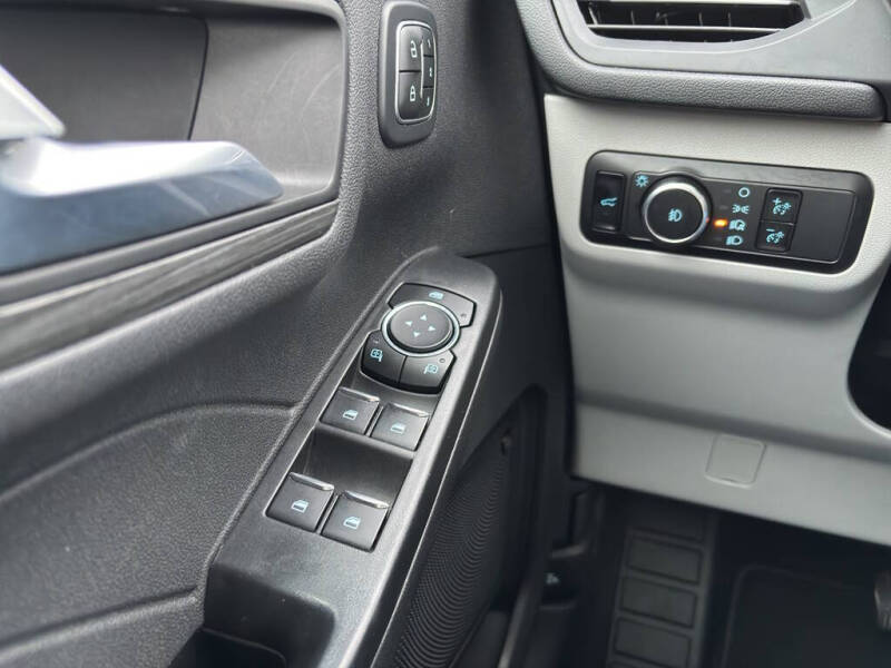 2023 Ford Escape Platinum